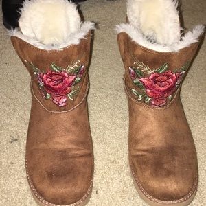 Women’s boots
